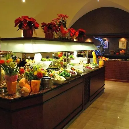 Luxury Colony & Casino Hotel 5*
