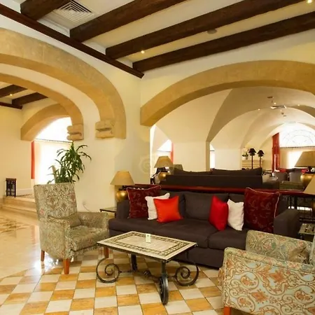 Luxury Colony & Casino 5* Κερύνεια